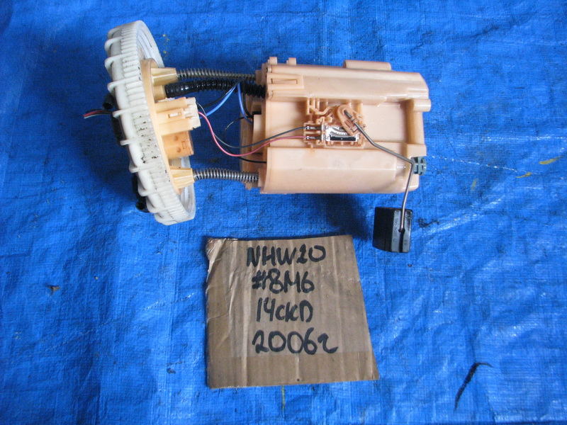 Топливный насос Toyota Prius