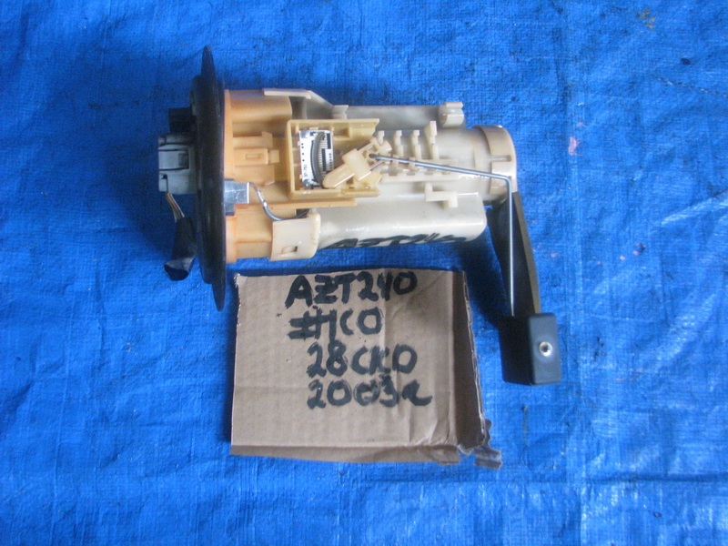 Топливный насос Toyota Premio