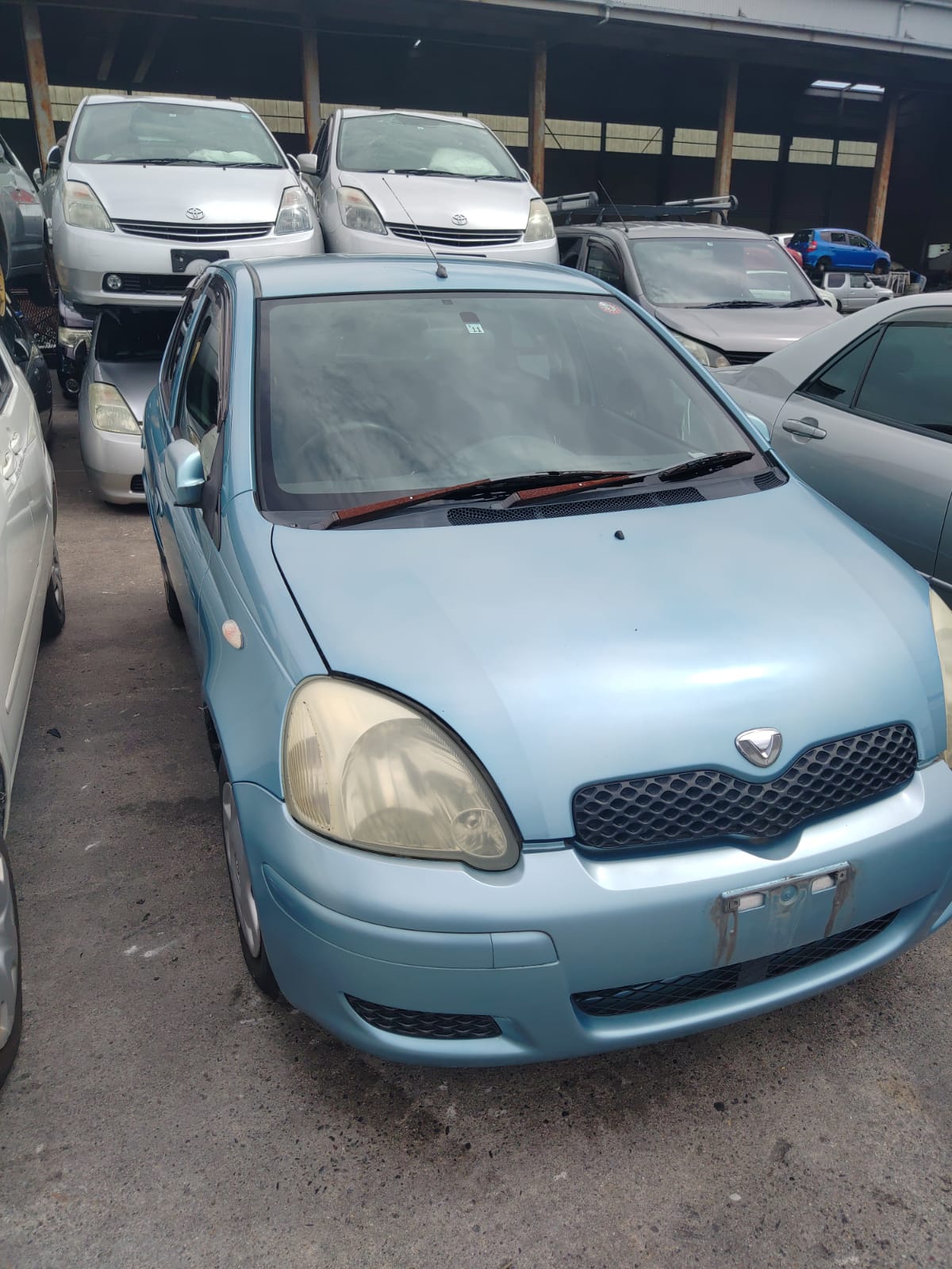 Toyota Vitz SCP10