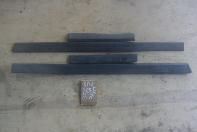 Порожек пластиковый Audi A3 8PA