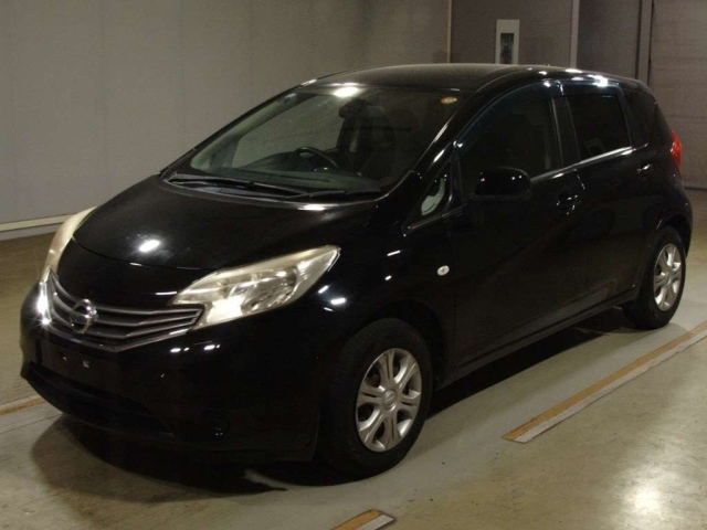 Nissan Note E12