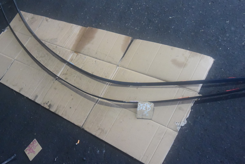 Молдинг на крышу Mitsubishi Outlander CW5W