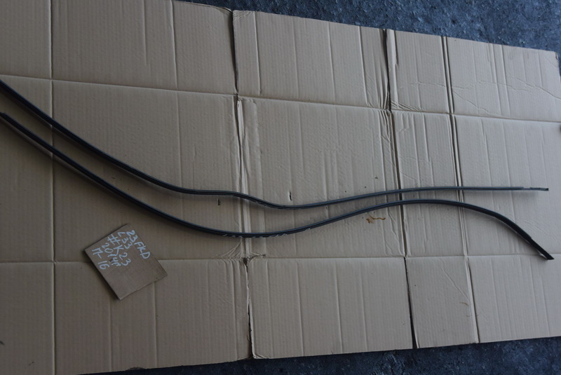 Молдинг на крышу Nissan Teana L33