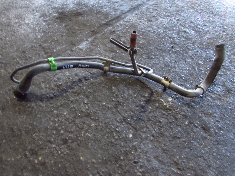 Горловина топливного бака Toyota Corolla Spacio NZE121