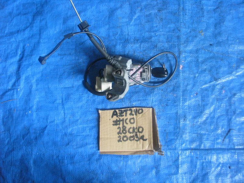 Замок зажигания Toyota Premio