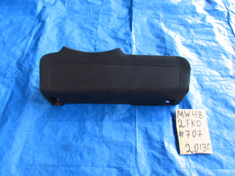 Airbag коленный Volvo V40 MV48