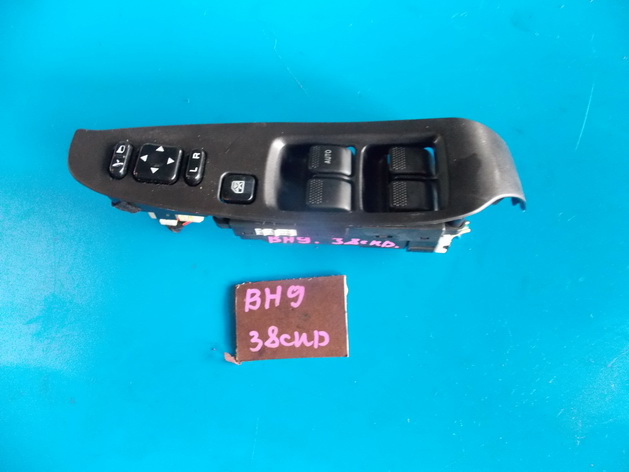 Блок управления стеклоподьемниками Subaru Legacy BH9