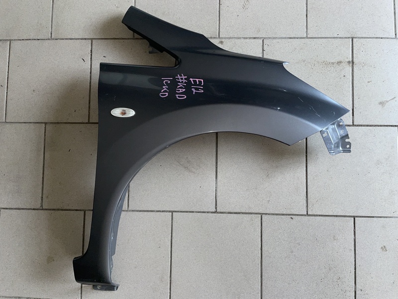 Крыло Nissan Note E12
