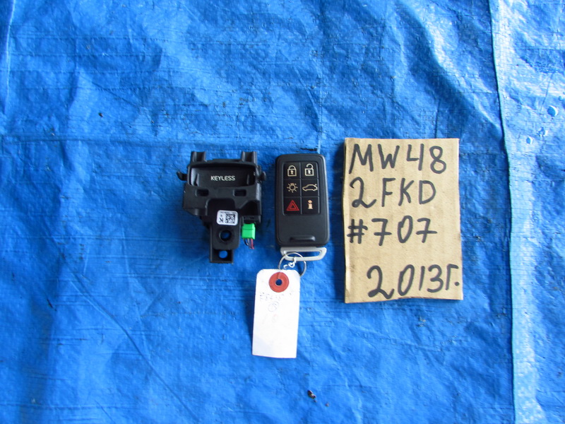 Ключ зажигания Volvo V40