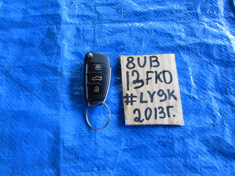 Ключ зажигания Audi Q3 8UB