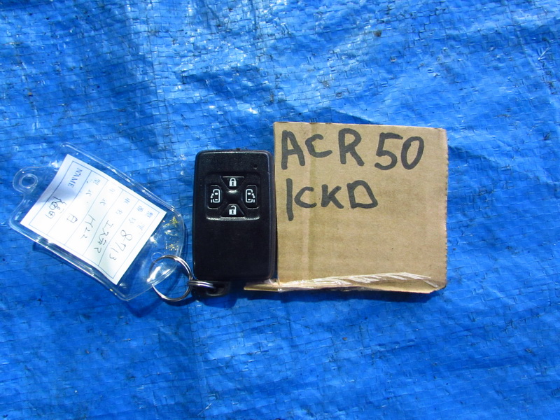 Ключ зажигания Toyota Estima ACR50