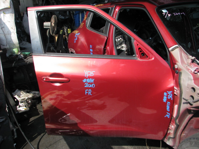 Дверь Nissan Juke YF15