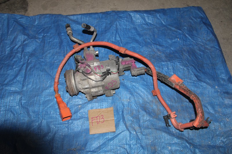 Компрессор кондиционера Honda Civic FD3