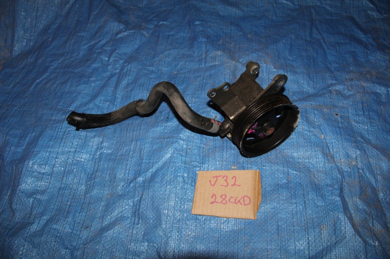 Насос ГУР Nissan Teana J32