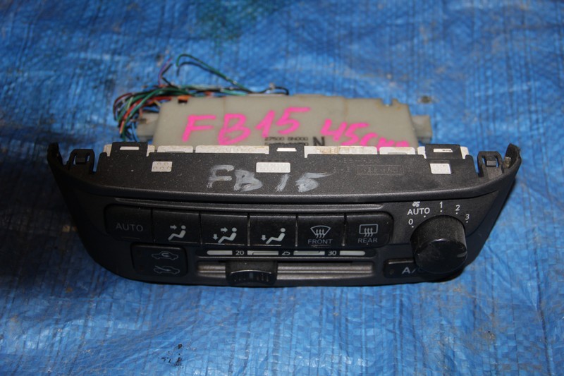 Блок управления климат-контролем Nissan Sunny