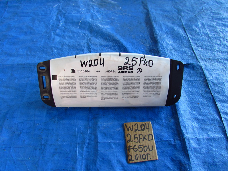 Airbag пассажирский Mercedes-benz C-class