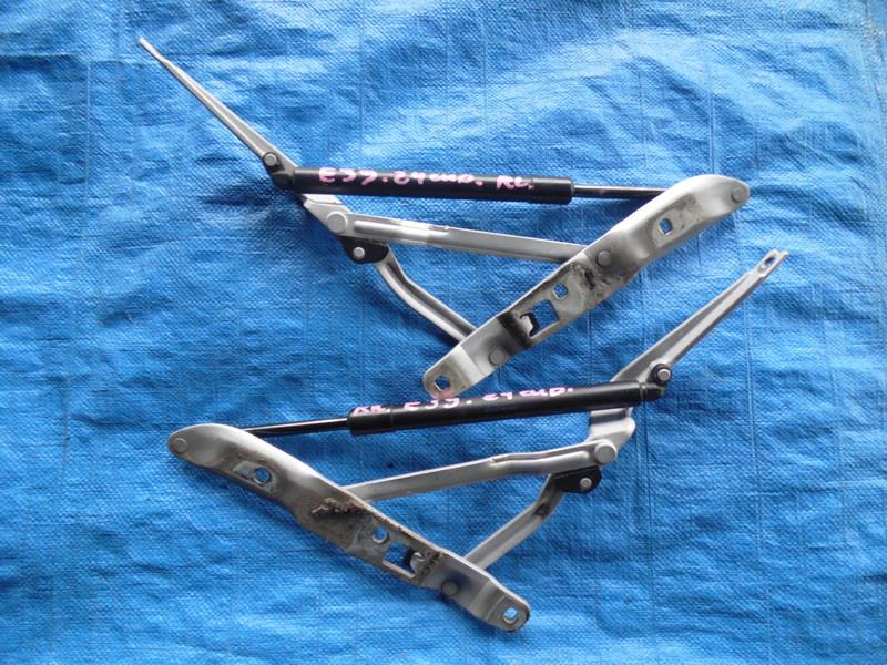 Петля крышки багажника BMW 5-series E39