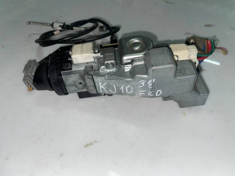 Замок зажигания Nissan Dualis