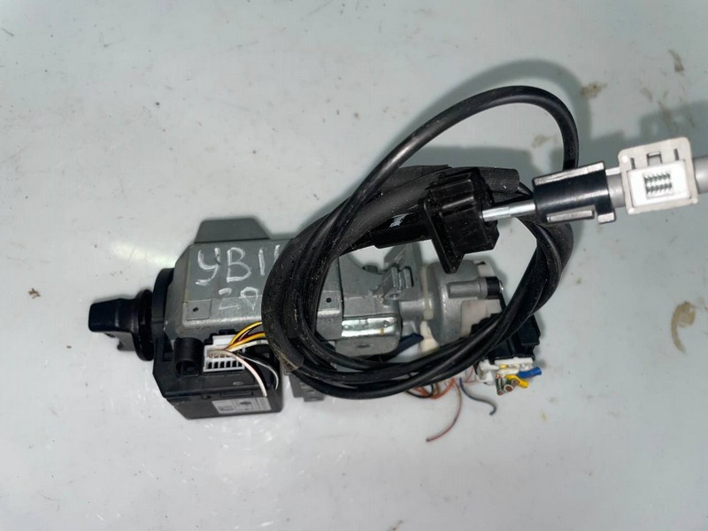 Замок зажигания Suzuki Sx4 YB11S