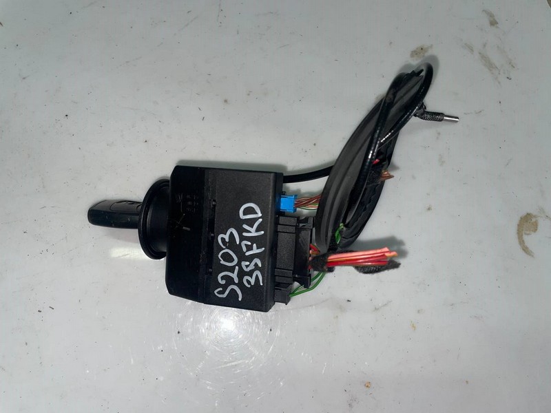 Замок зажигания Mercedes-benz C-class