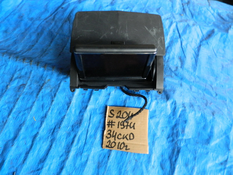 Монитор Mercedes-benz C-class S204