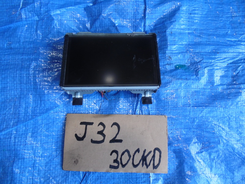 Монитор Nissan Teana