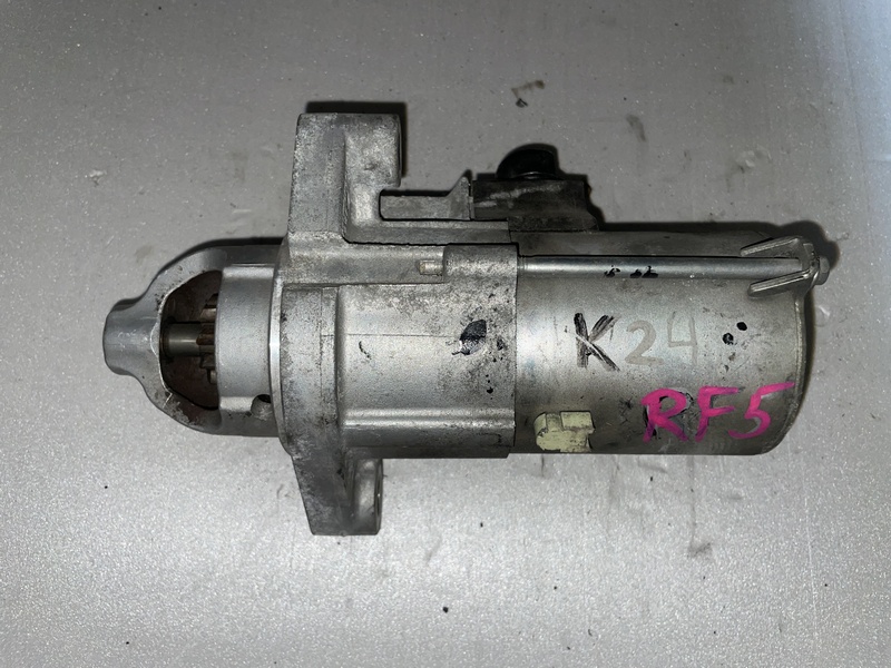 Стартер Honda Stepwgn RF5