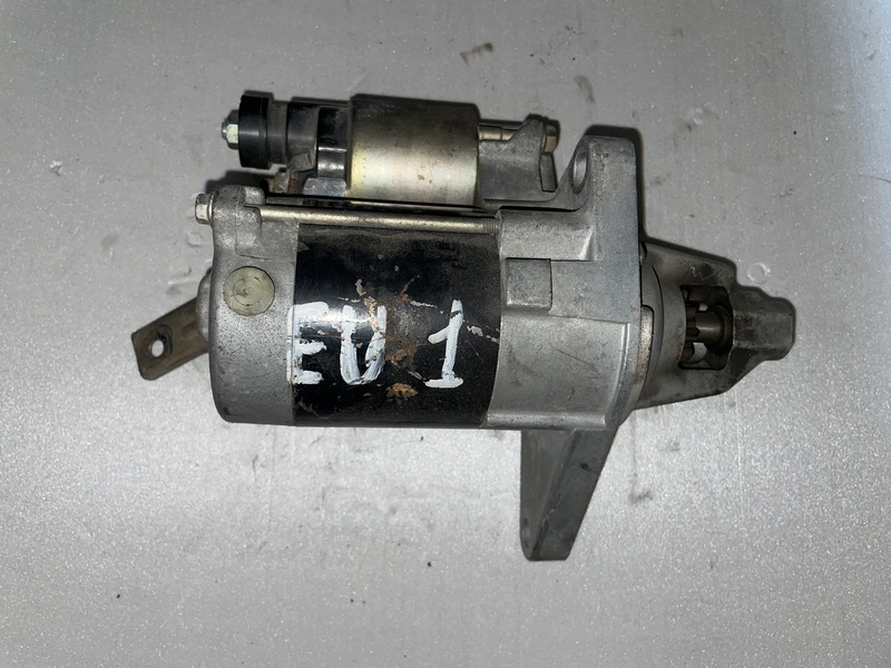 Стартер Honda Civic EU1