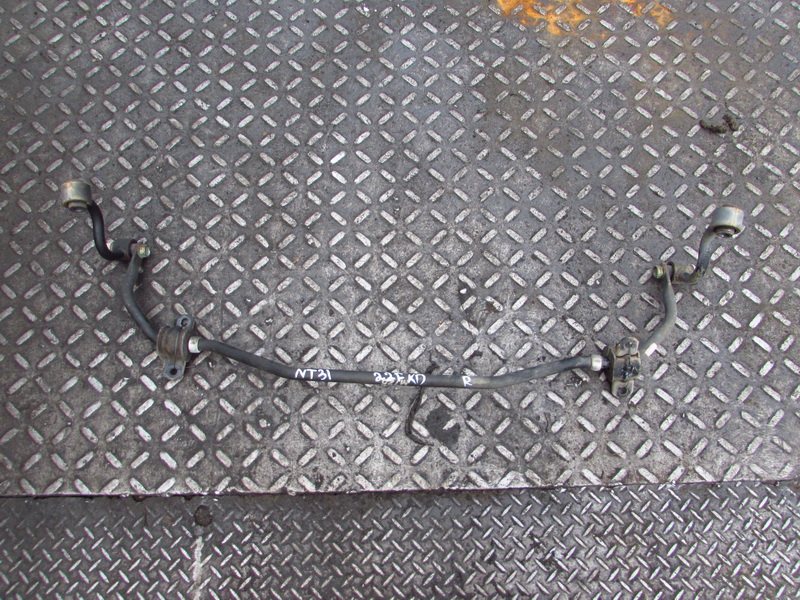 Стабилизатор Nissan X-Trail NT31