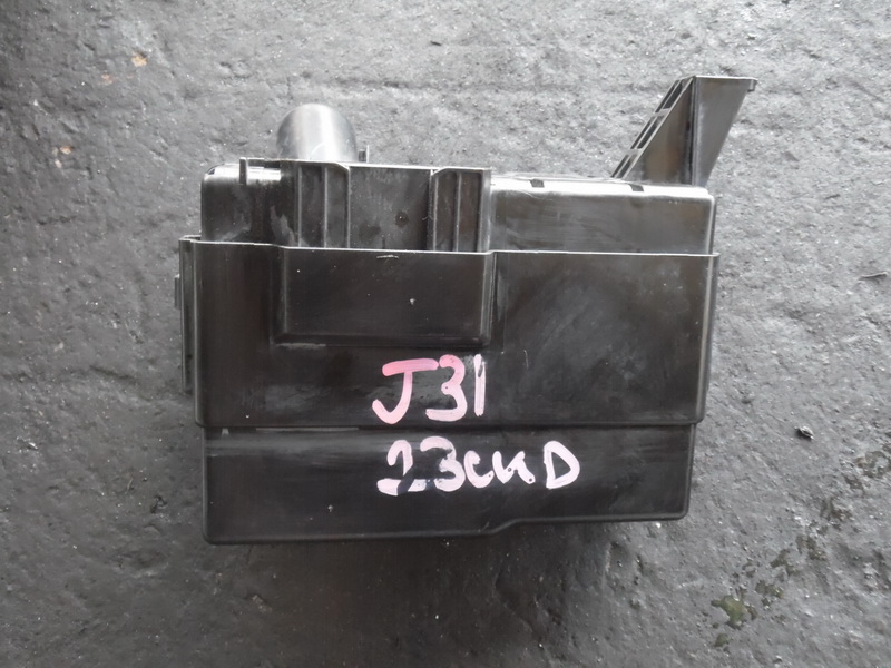 Блок предохранителей Nissan Teana