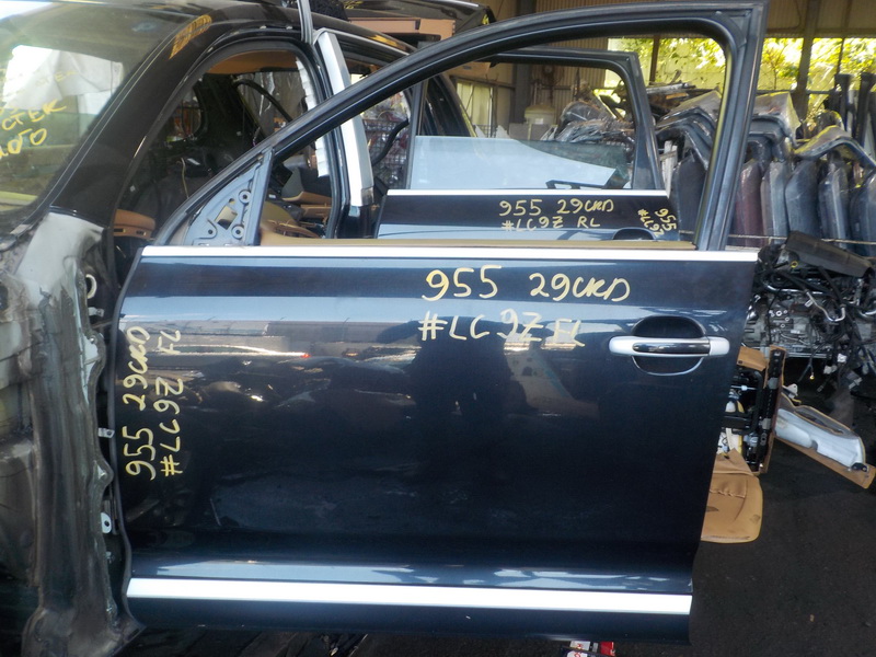 Дверь Porsche Cayenne 955