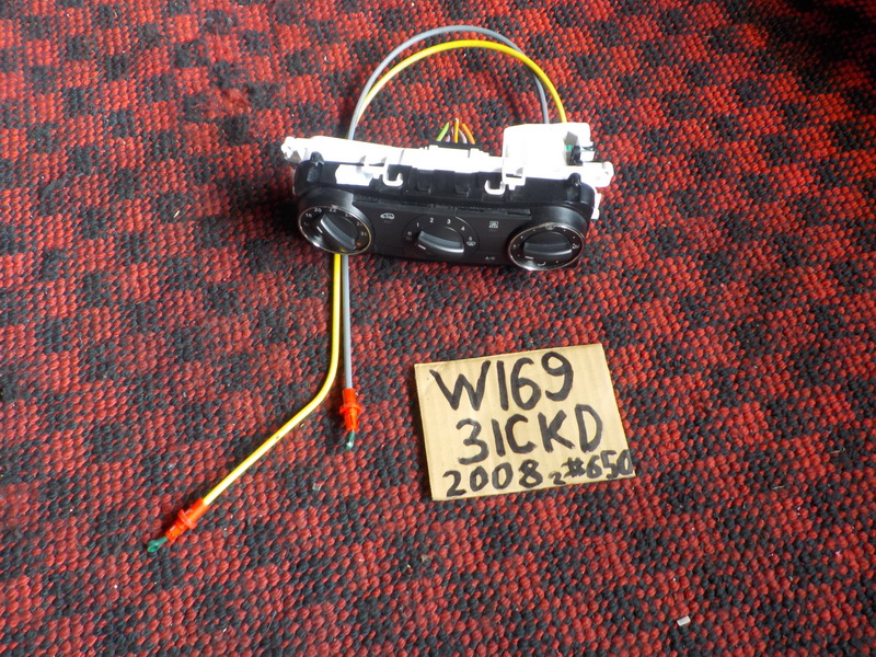 Блок управления климат-контролем Mercedes-benz A-class W169