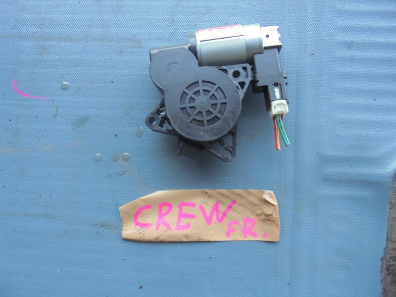 Моторчик стеклоподъёмника Mazda Premacy CREW