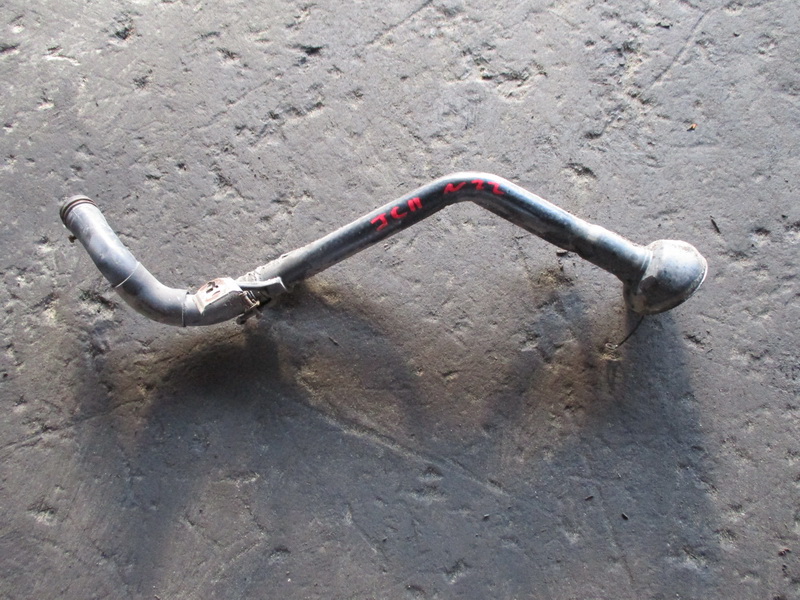 Горловина топливного бака Nissan Tiida