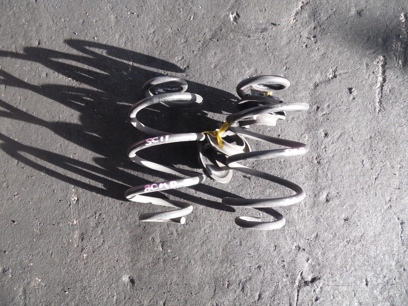 Пружина Nissan Tiida Latio