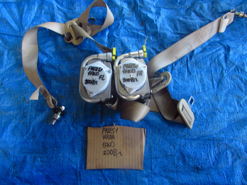 Ремень безопасности Nissan Murano