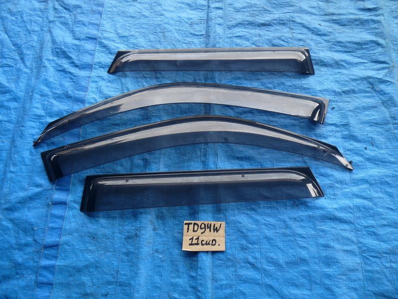 Ветровики Suzuki Escudo