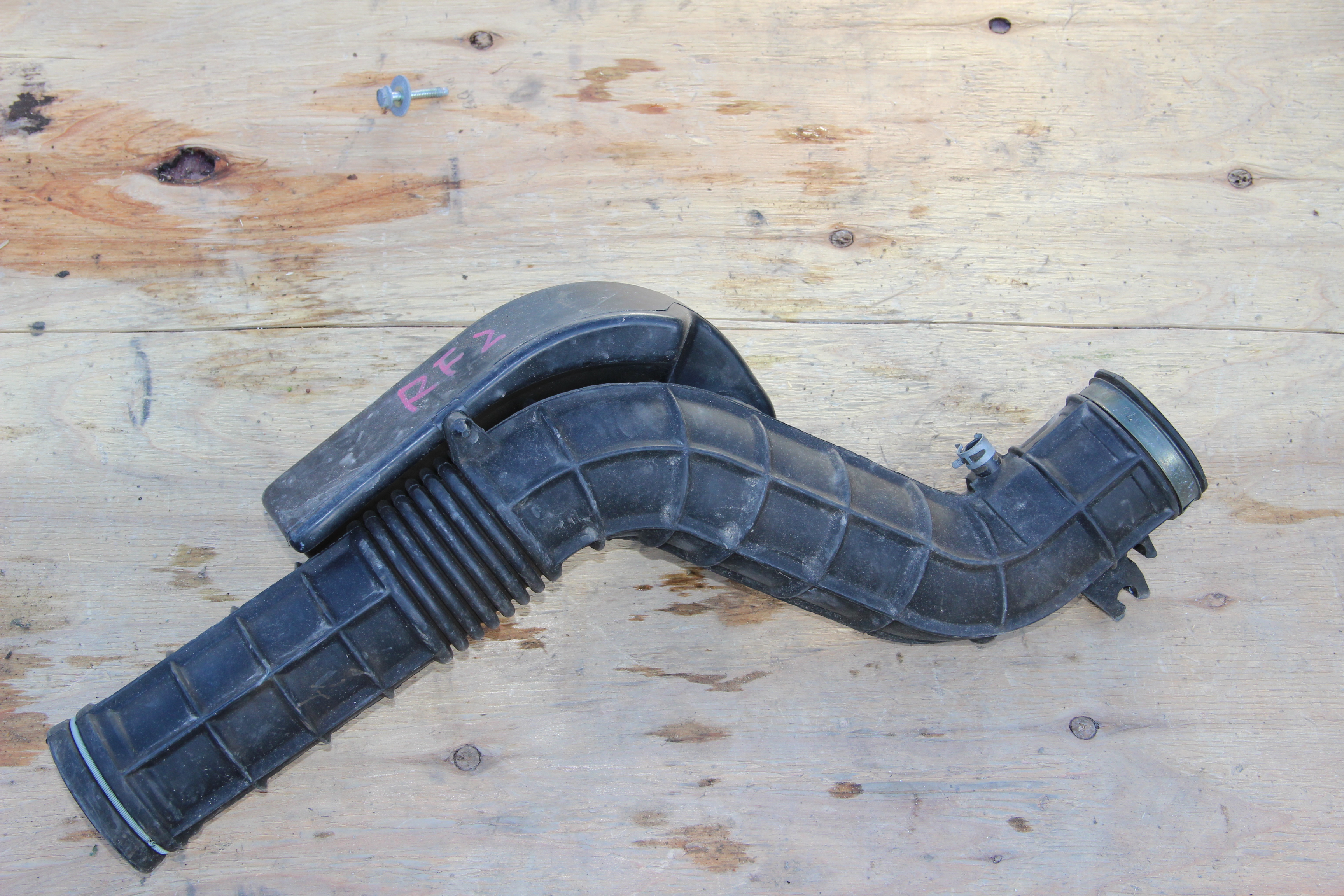 Патрубок Honda Stepwgn