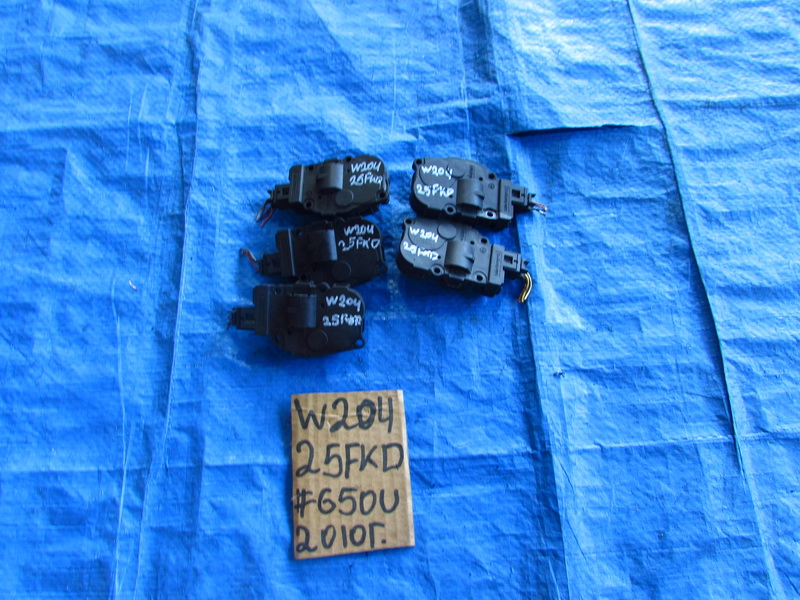 Сервопривод печки Mercedes-benz C-class W204