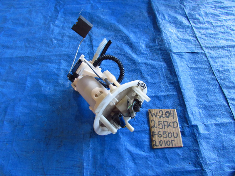 Топливный насос Mercedes-benz C-class W204