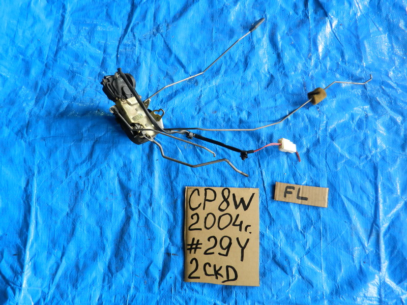 Замок двери Mazda Premacy CP8W