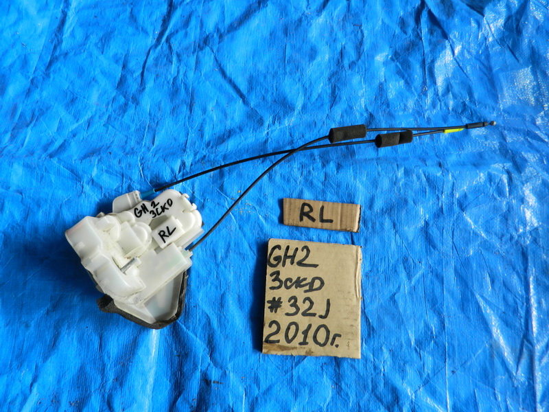 Замок двери Subaru Impreza GH2