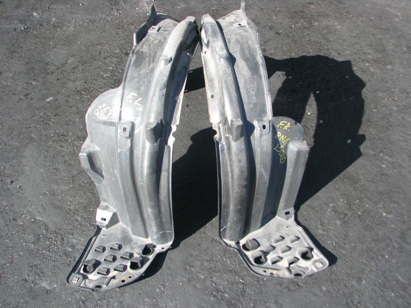 Подкрылок Honda Stream