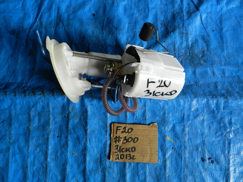 Топливный насос BMW 1-series F20