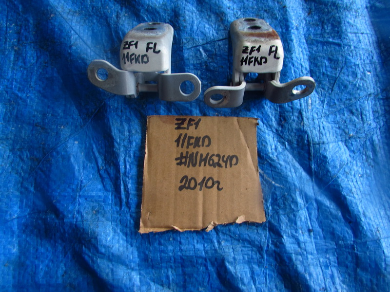 Петля двери Honda Cr-z ZF1