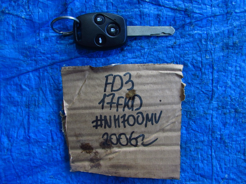 Ключ зажигания Honda Civic FD3