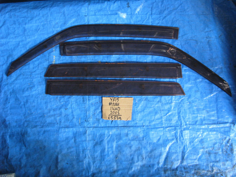 Ветровики Nissan Juke