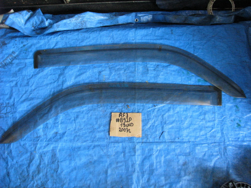 Ветровики Honda Stepwgn