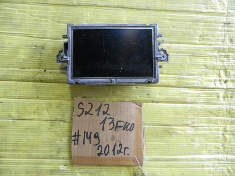 Монитор Mercedes-benz E-class