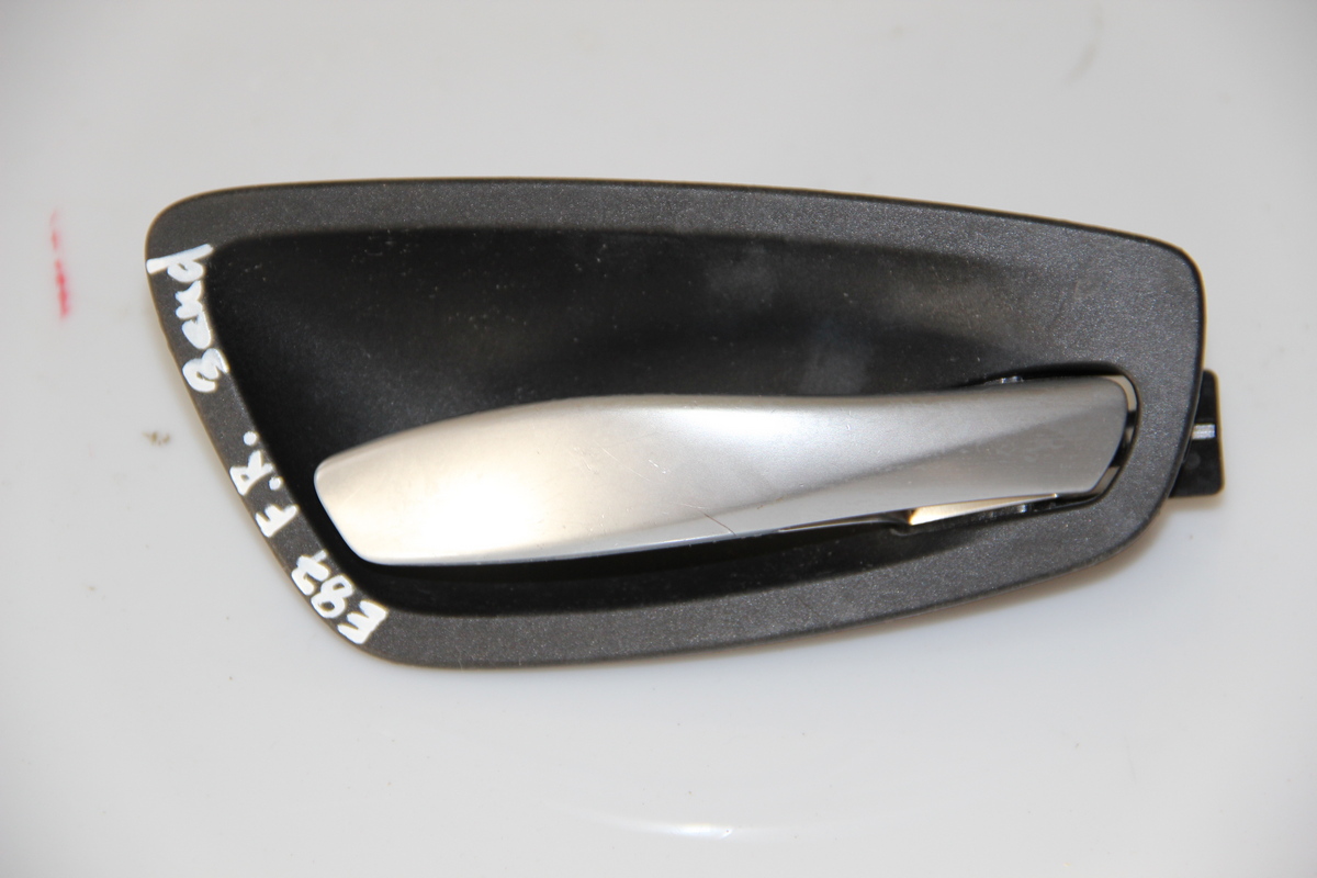 Ручка двери внутренняя BMW 1-series